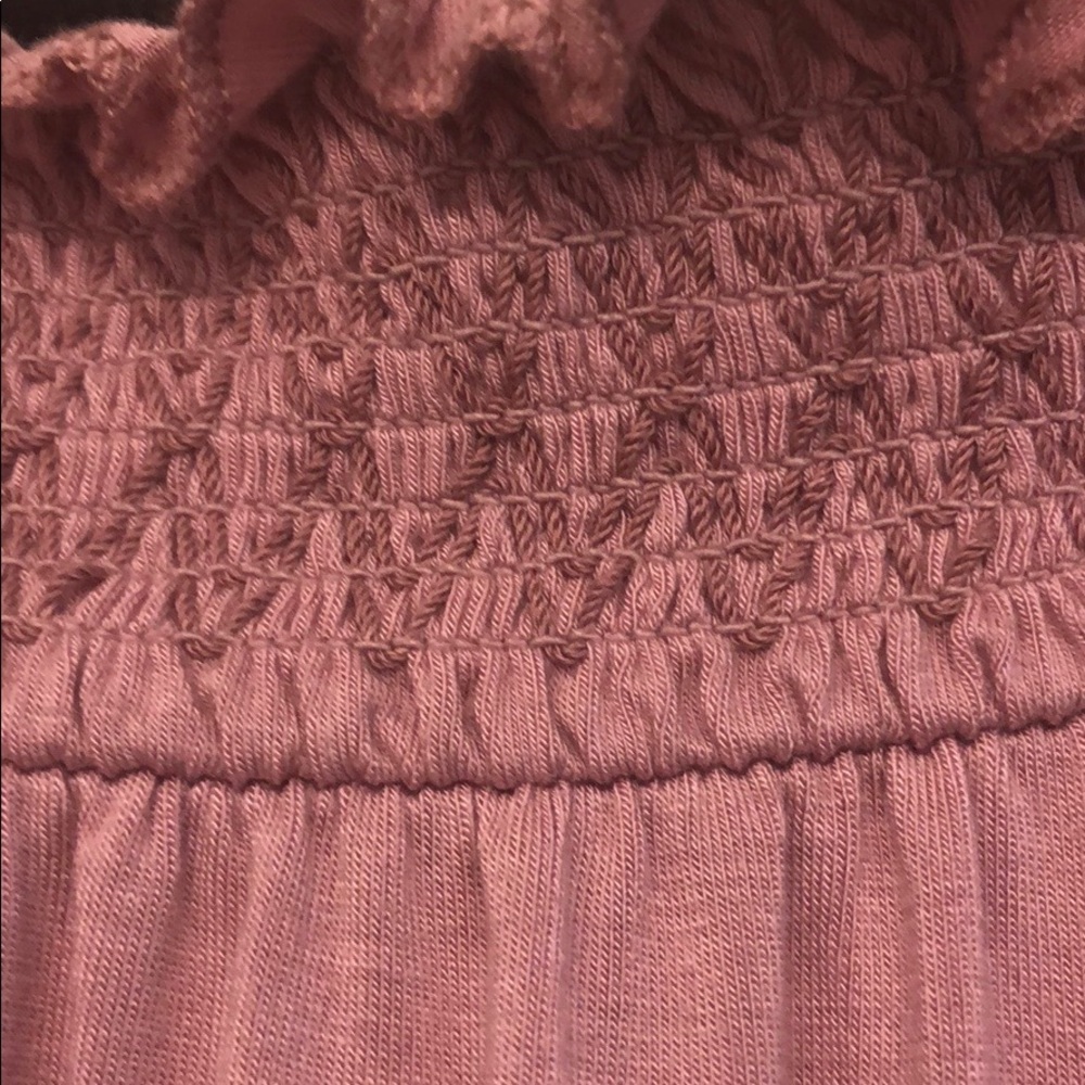 american eagle top! - Picture 4 of 4